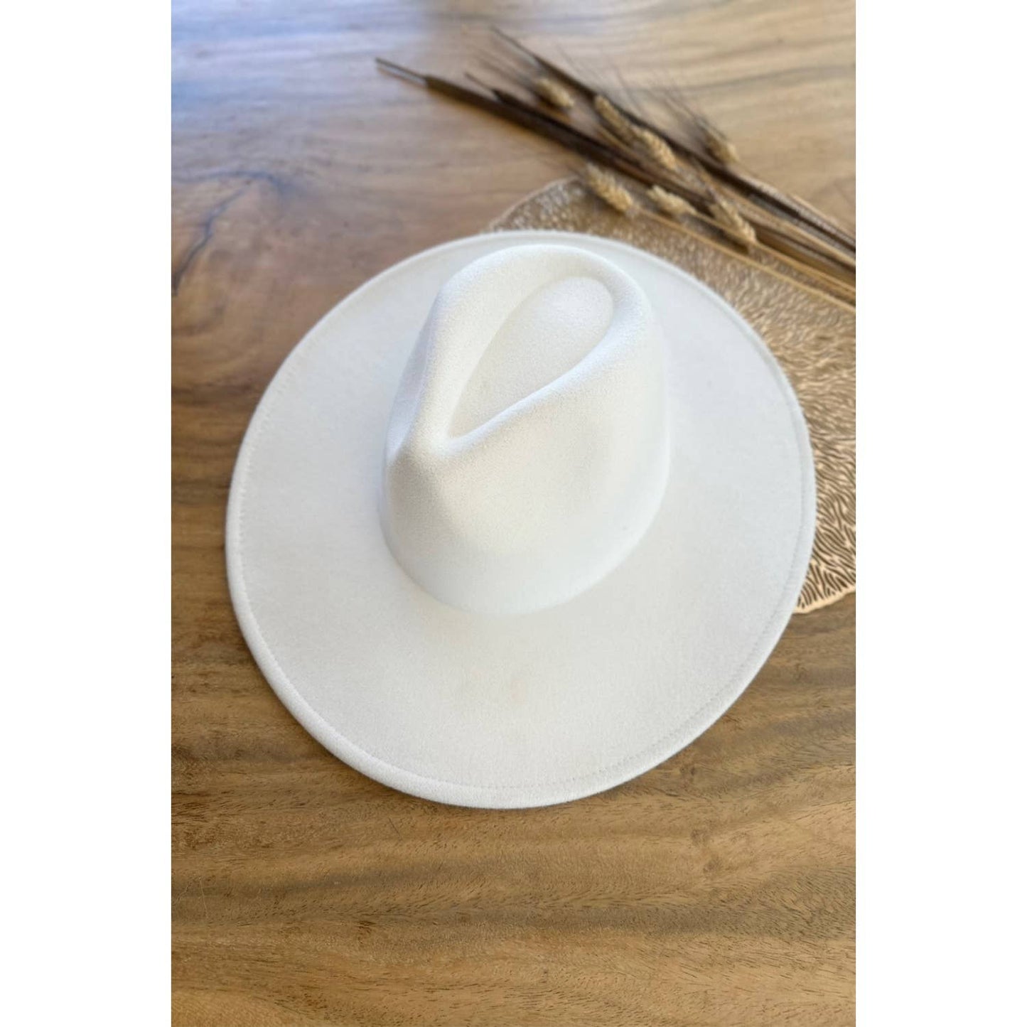 Fashion Classic Wide Brim Premium Felt Hat