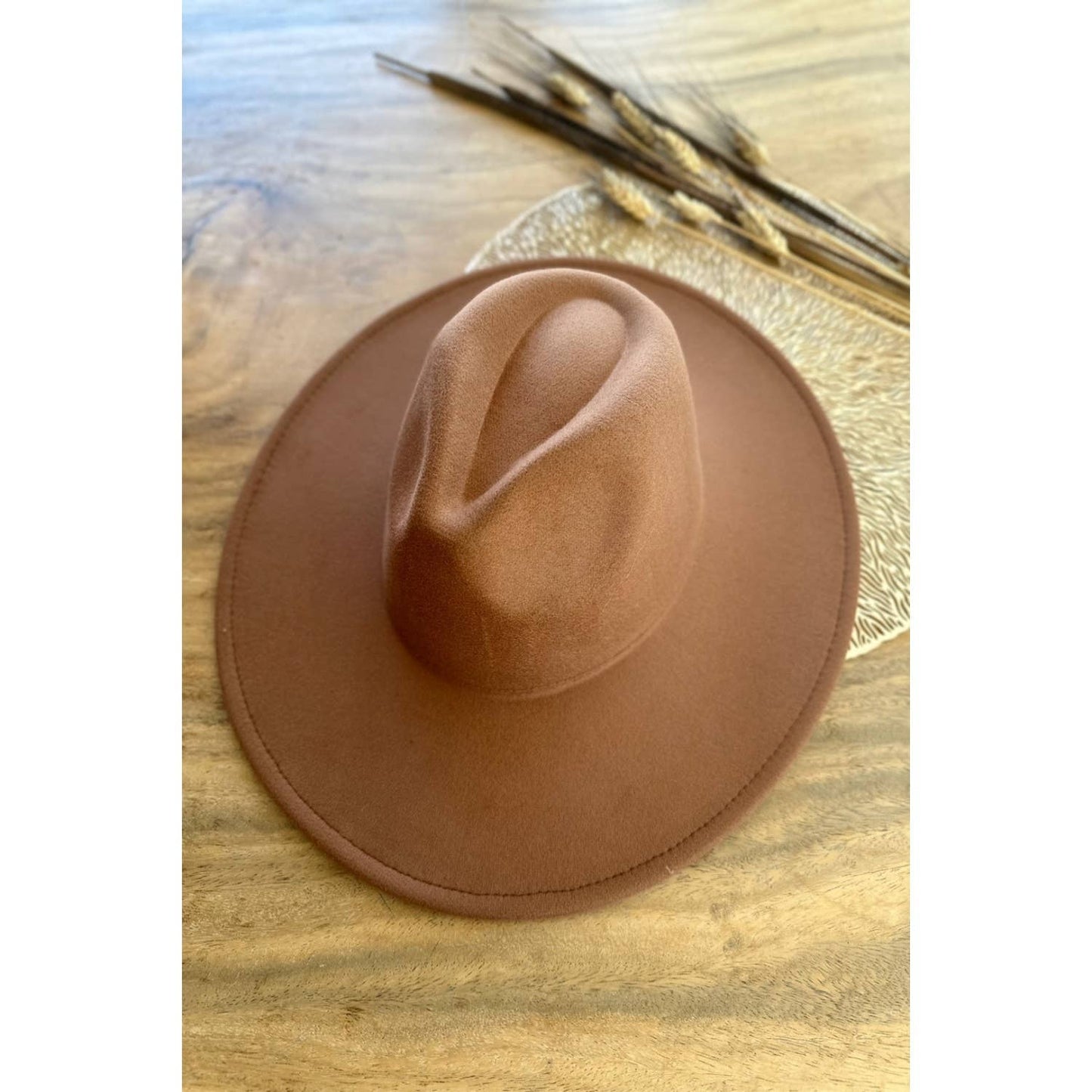 Fashion Classic Wide Brim Premium Felt Hat