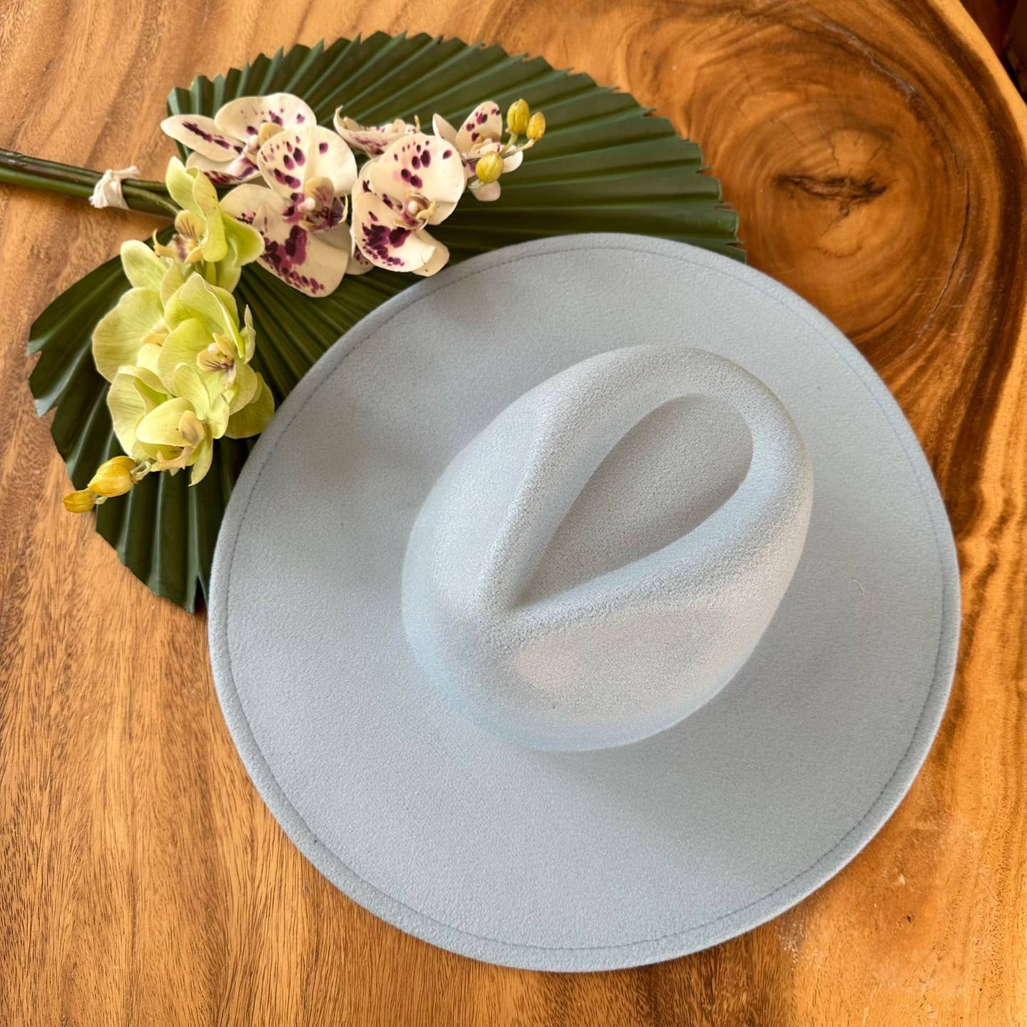 Fashion Classic Wide Brim Premium Felt Hat